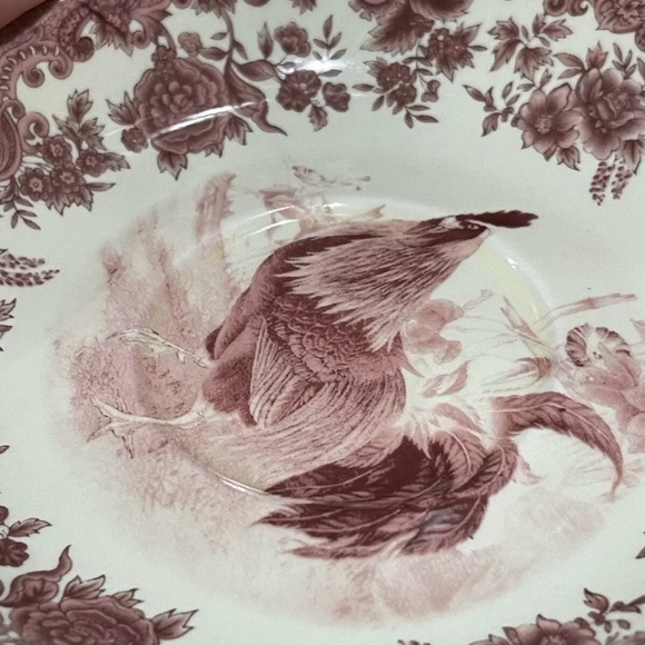 William James Farm Yard - Red by Jay Import - Picture 9 of 16